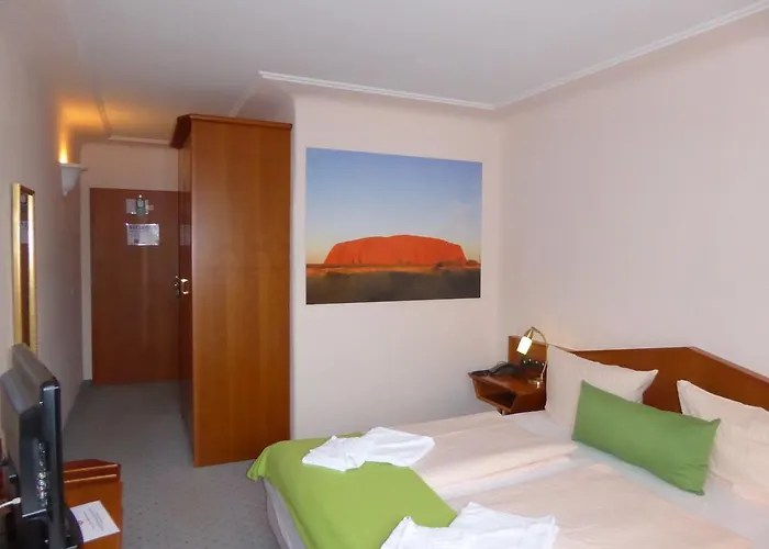 Comfort Frankfurt Airport Otel 3*