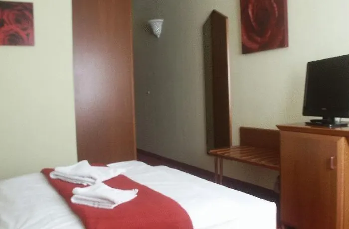 Comfort Frankfurt Airport 3*